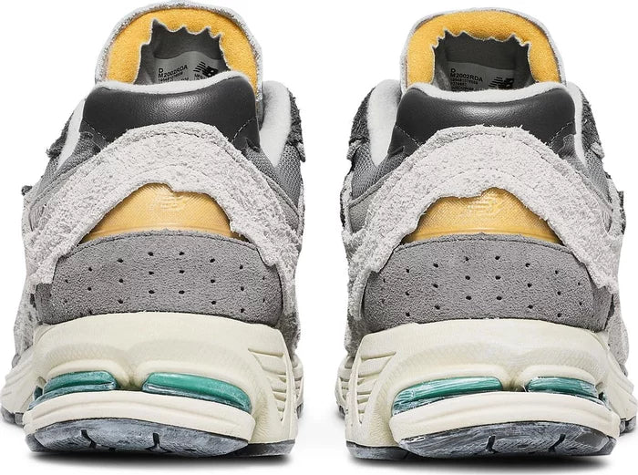 New Balance 2002R “Protection Pack Rain Cloud” ()