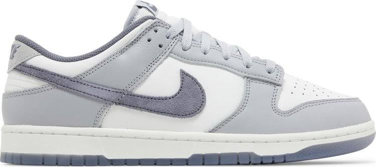 Dunk Low “Light Carbon”
