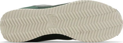 Nike Cortez “Fir” ()