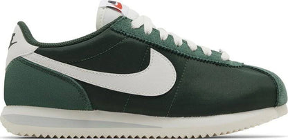 Nike Cortez “Fir” ()